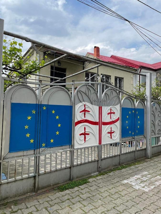 House On Ganja Street Otel Kutaisi Dış mekan fotoğraf
